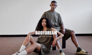 bodydream x 52toys：简约潮服与国创变形机甲的奇妙化学反应